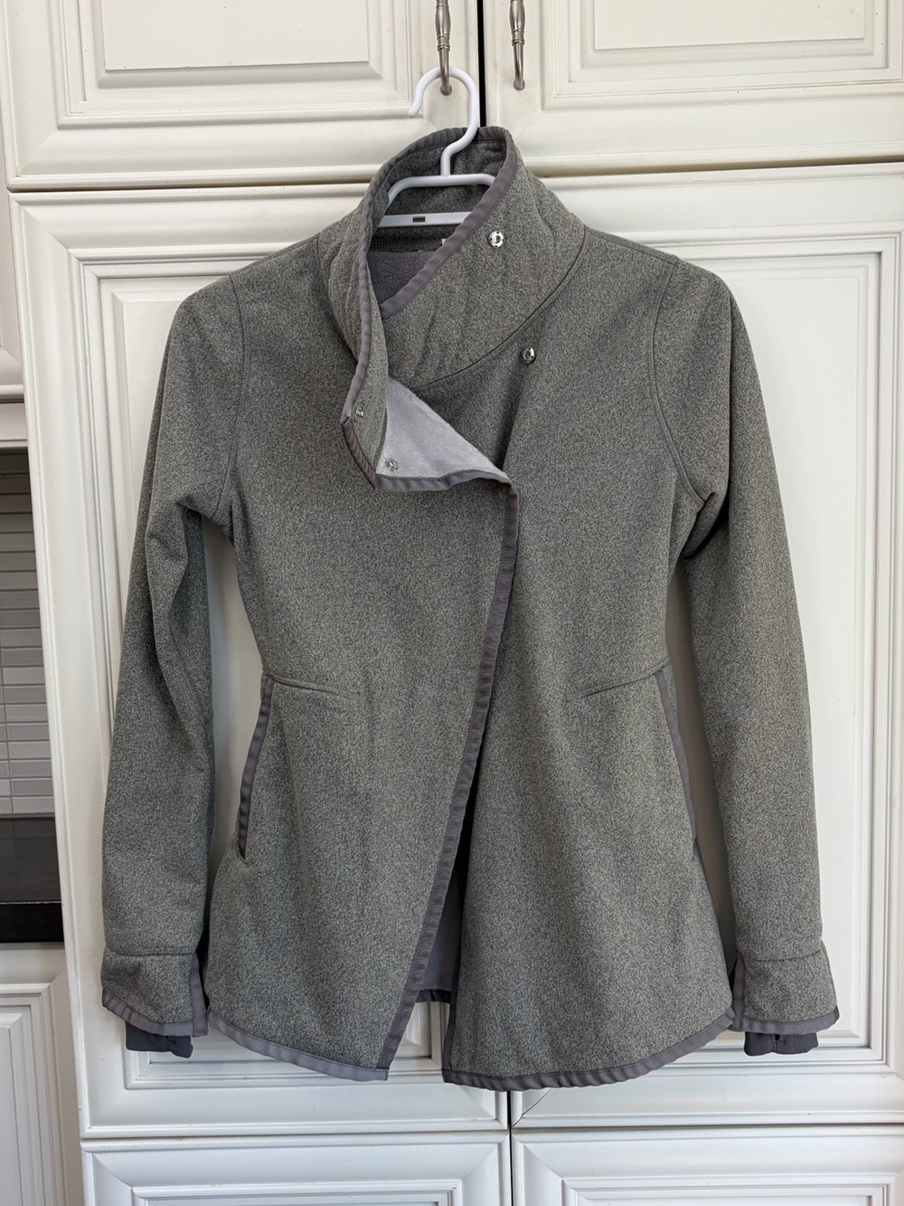 Ivivva by Lululemon Big Business warm girl’s jacket